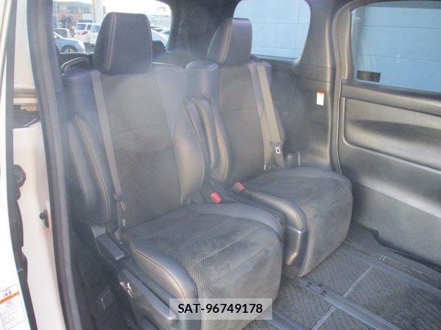Toyota VELLFIRE 2017-09 4243967-14