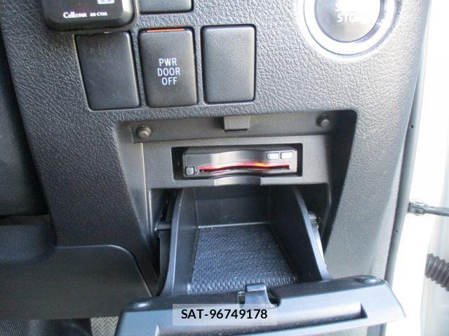 Toyota VELLFIRE 2017-09 4243967-21
