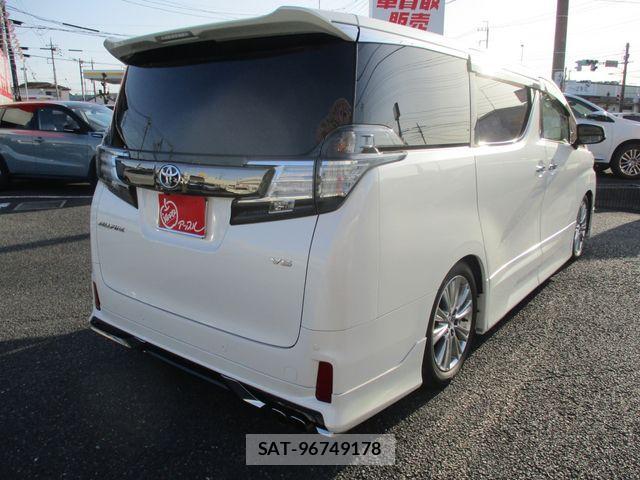 Toyota VELLFIRE 2017-09 4243967-2
