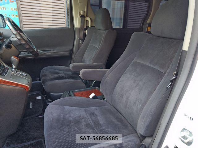 Toyota VELLFIRE 2010-06 4424635-9