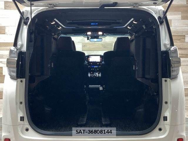 Toyota VELLFIRE 2020-11 4758939-13
