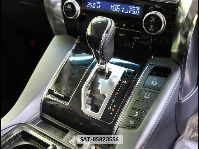 Toyota VELLFIRE 2019-03 4758942-11