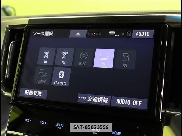 Toyota VELLFIRE 2019-03 4758942-3
