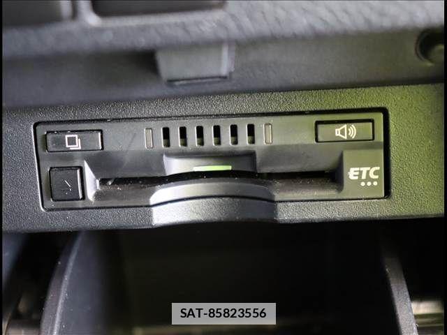 Toyota VELLFIRE 2019-03 4758942-5