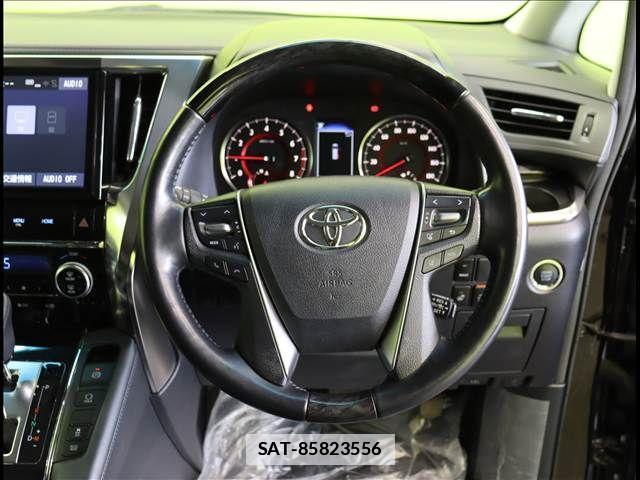 Toyota VELLFIRE 2019-03 4758942-6