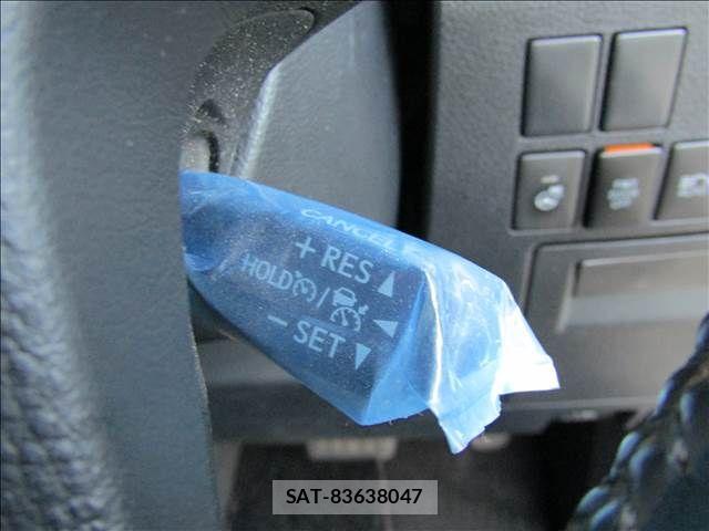 Toyota VELLFIRE 2018-03 4992144-13