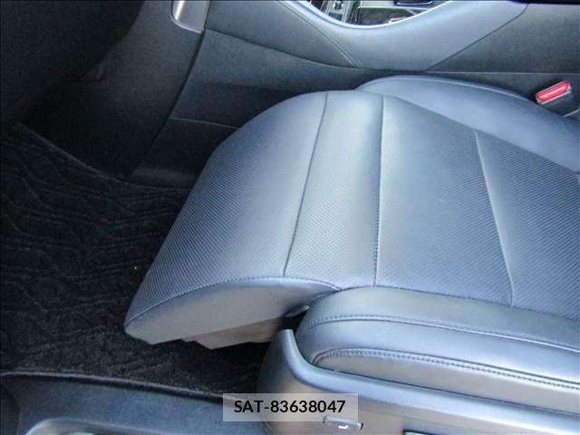 Toyota VELLFIRE 2018-03 4992144-22