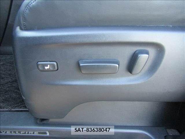 Toyota VELLFIRE 2018-03 4992144-23
