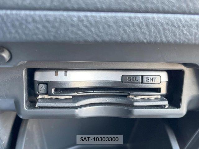 Toyota VELLFIRE 2012-02 5881583-6