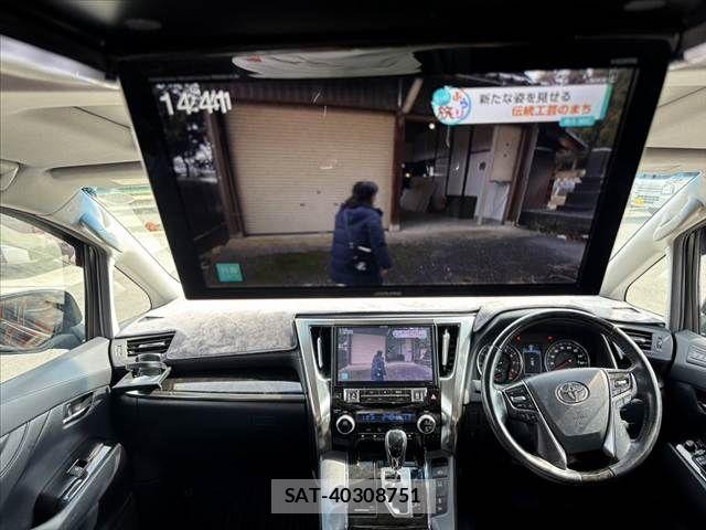 Toyota VELLFIRE 2017-05 6021788-1