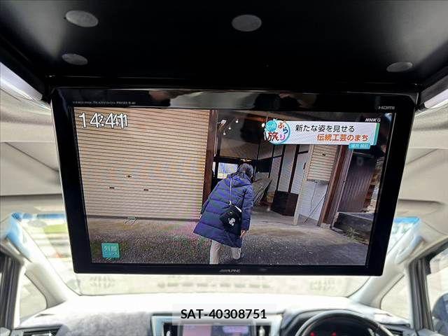 Toyota VELLFIRE 2017-05 6021788-3