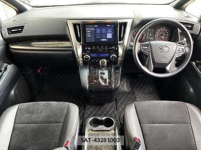 Toyota VELLFIRE 2021-11 6266190-1