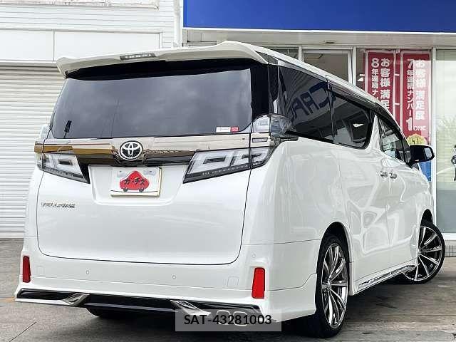 Toyota VELLFIRE 2021-11 6266190-2