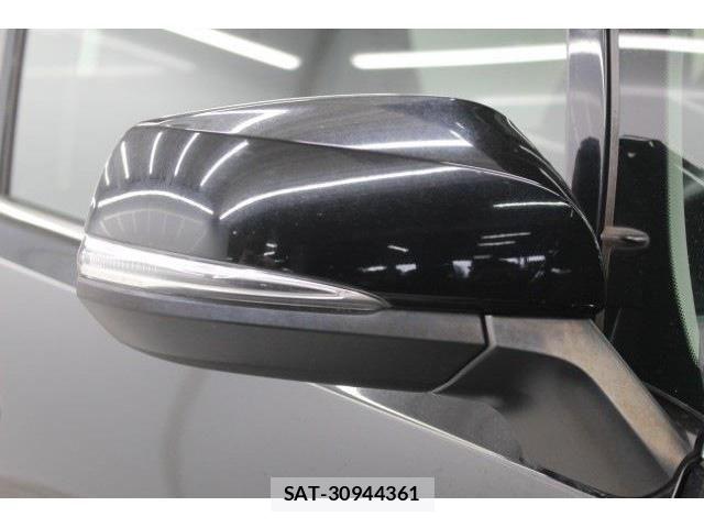 Toyota VELLFIRE 2015-10 6266211-9