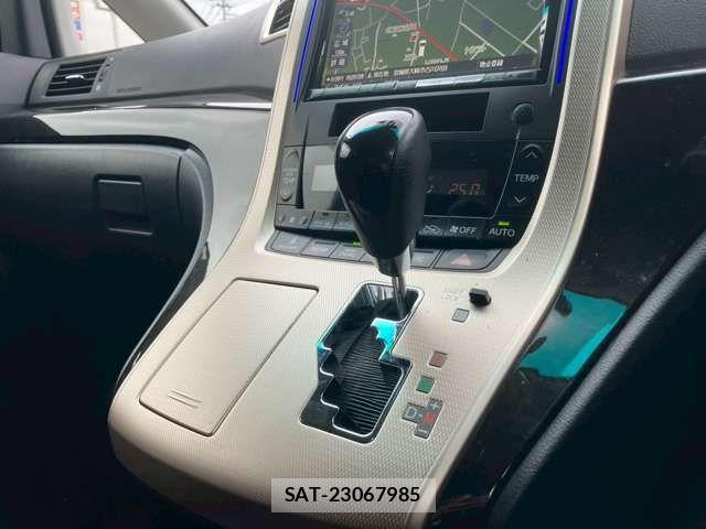 Toyota VELLFIRE 2014-03 6307077-9