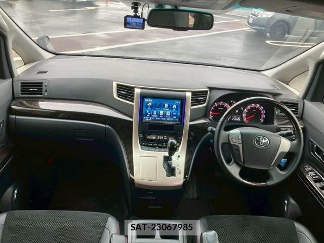 Toyota VELLFIRE 2014-03 6307077-13
