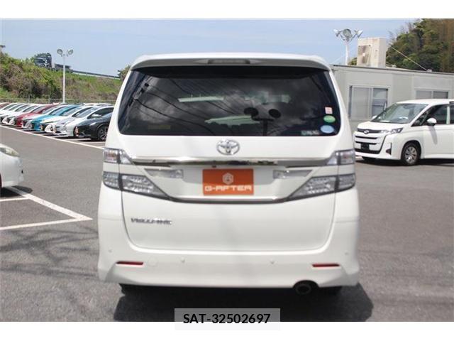 Toyota VELLFIRE 2013-06 6615399-10
