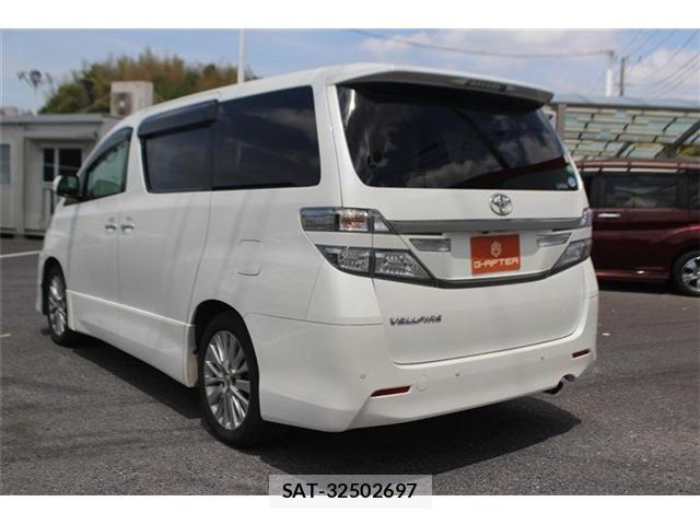 Toyota VELLFIRE 2013-06 6615399-11