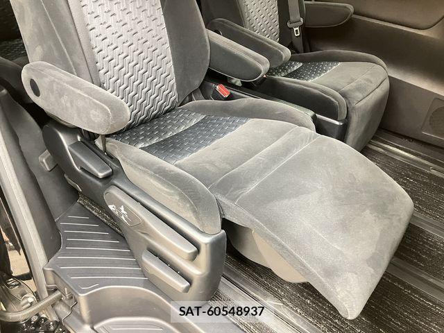 Toyota VELLFIRE 2017-05 6615393-17