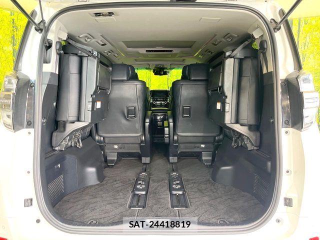 Toyota VELLFIRE 2018-04 6673998-10