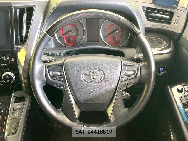 Toyota VELLFIRE 2018-04 6673998-11