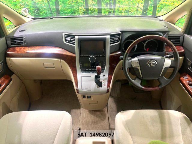 Toyota VELLFIRE 2010-08 6678582-1