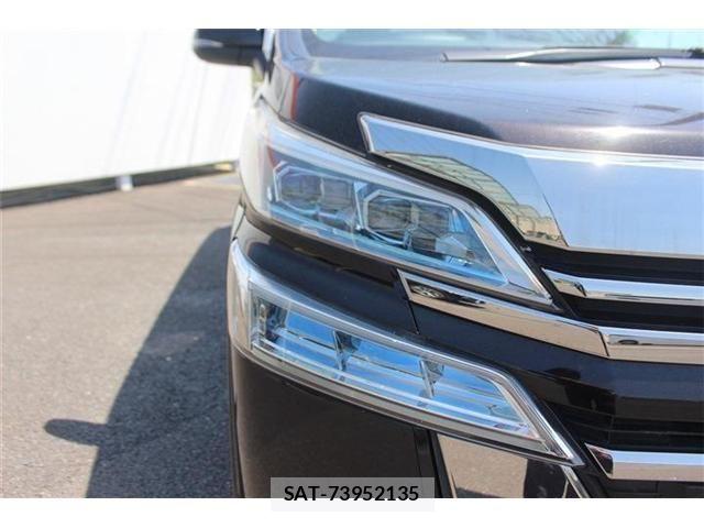 Toyota VELLFIRE 2020-08 6678575-14