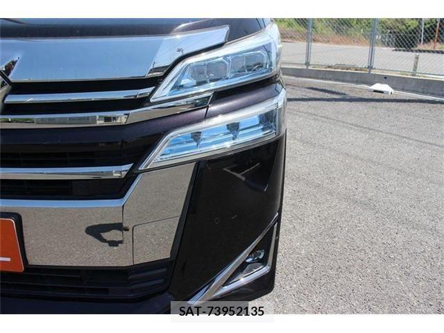 Toyota VELLFIRE 2020-08 6678575-17