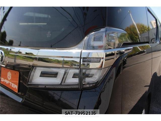 Toyota VELLFIRE 2020-08 6678575-19
