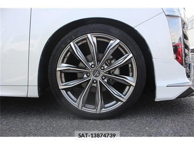Toyota VELLFIRE 2018-04 6678567-17