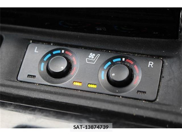 Toyota VELLFIRE 2018-04 6678567-6