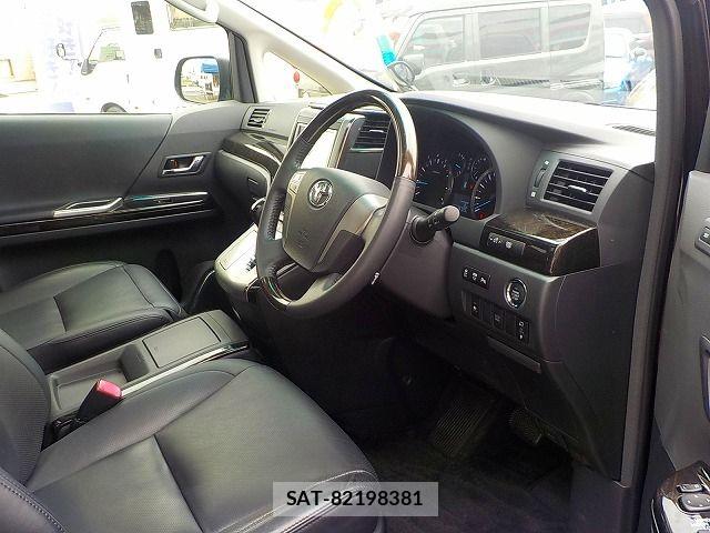 Toyota VELLFIRE 2013-06 6678574-9