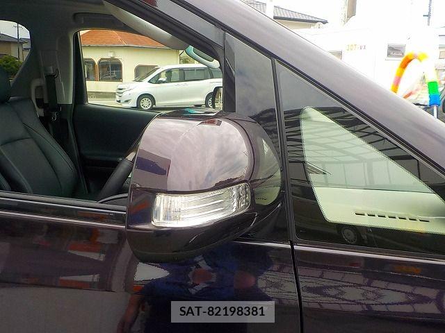 Toyota VELLFIRE 2013-06 6678574-25