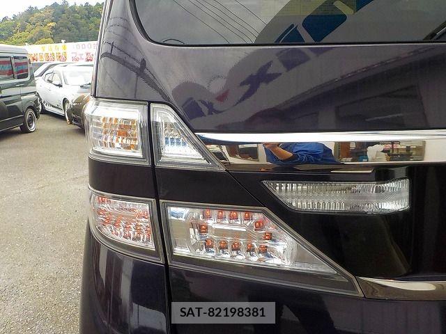 Toyota VELLFIRE 2013-06 6678574-26