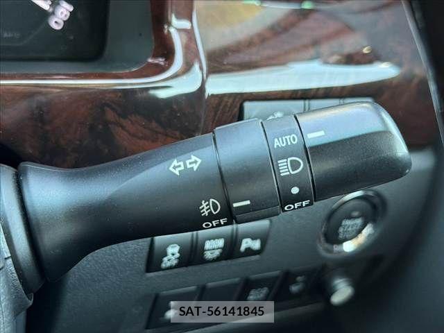 Toyota VELLFIRE 2013-02 6684063-26