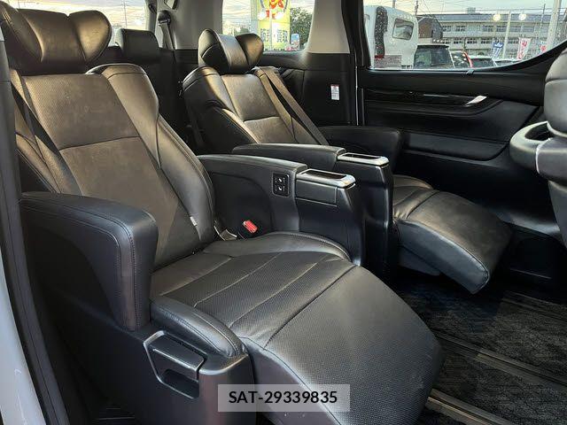 Toyota VELLFIRE 2020-11 6684058-9