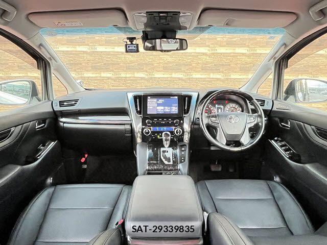 Toyota VELLFIRE 2020-11 6684058-1