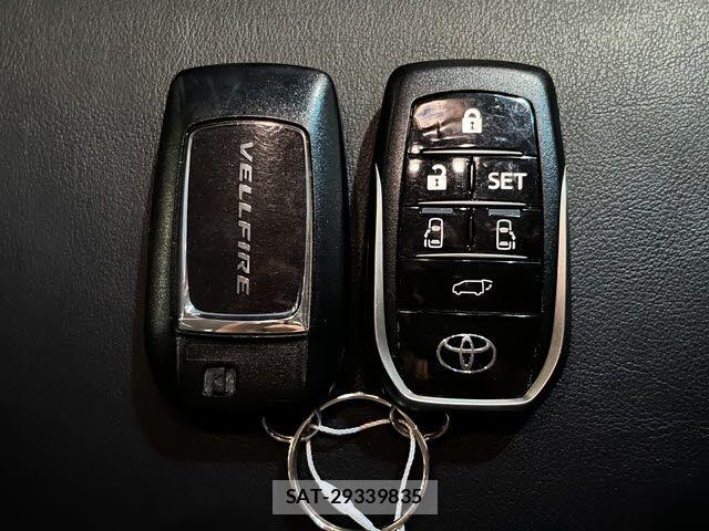 Toyota VELLFIRE 2020-11 6684058-25
