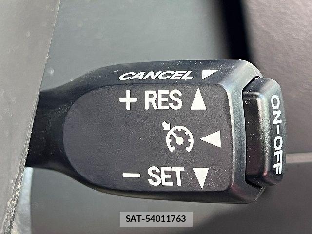 Toyota VELLFIRE 2013-10 6691332-11