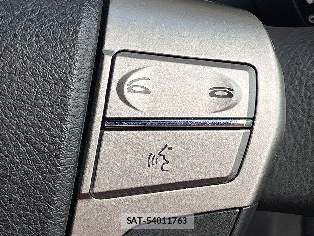 Toyota VELLFIRE 2013-10 6691332-18