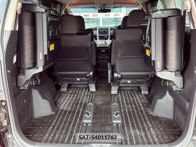 Toyota VELLFIRE 2013-10 6691332-21