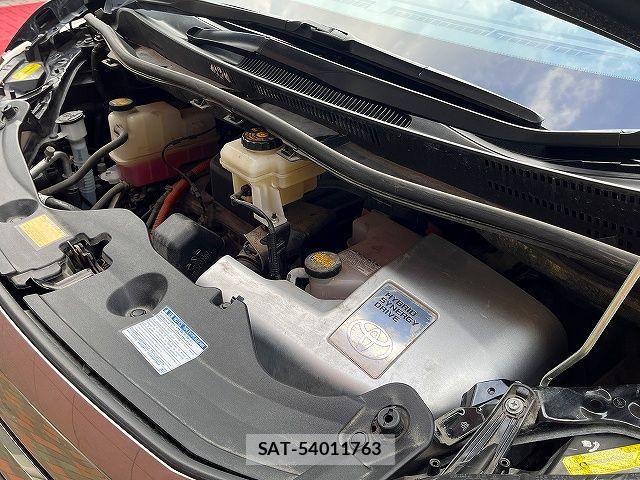 Toyota VELLFIRE 2013-10 6691332-27