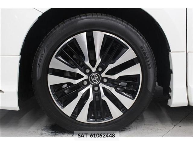 Toyota VELLFIRE 2019-03 6691331-23