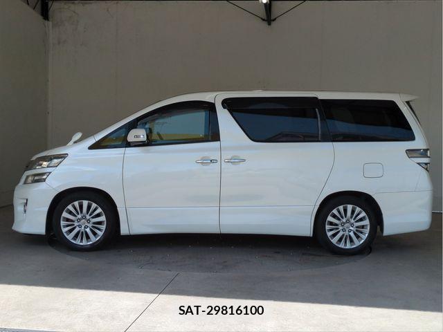 Toyota VELLFIRE 2013-11 6717608-17