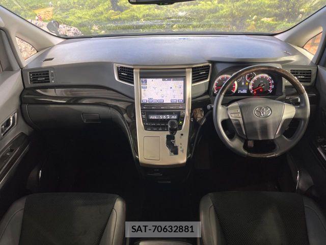 Toyota VELLFIRE 2014-11 6717609-1