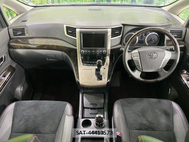 Toyota VELLFIRE 2014-02 6753709-1
