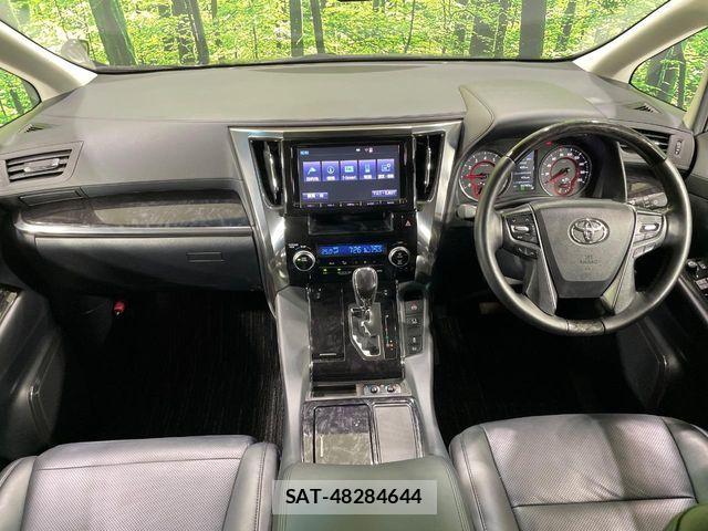 Toyota VELLFIRE 2018-05 6753690-1