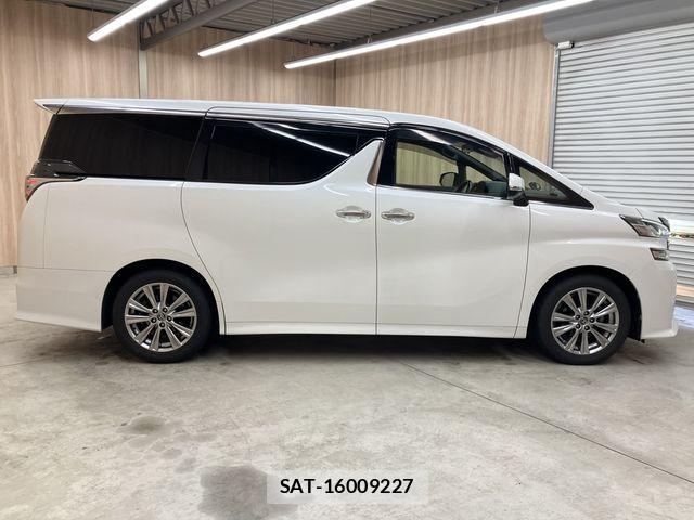 Toyota VELLFIRE 2017-09 6753707-26