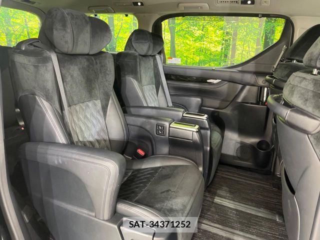 Toyota VELLFIRE 2017-03 6753706-9
