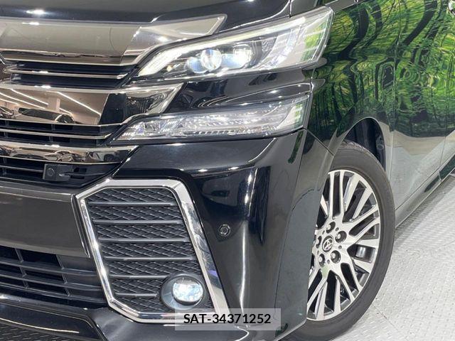 Toyota VELLFIRE 2017-03 6753706-13